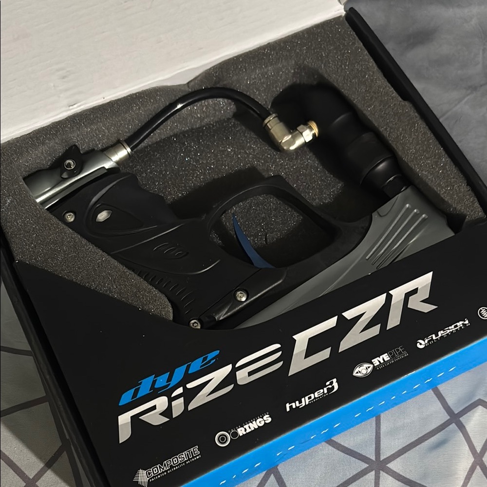 Dye Rize CZR Paintball Marker - Black and Gray